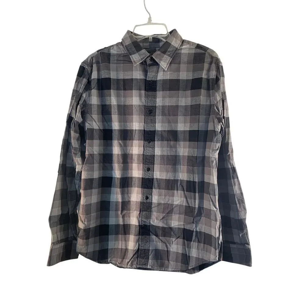 BANANA REPUBLIC Men's Casual Checked Button Down Flannel Shirt / Size: Large